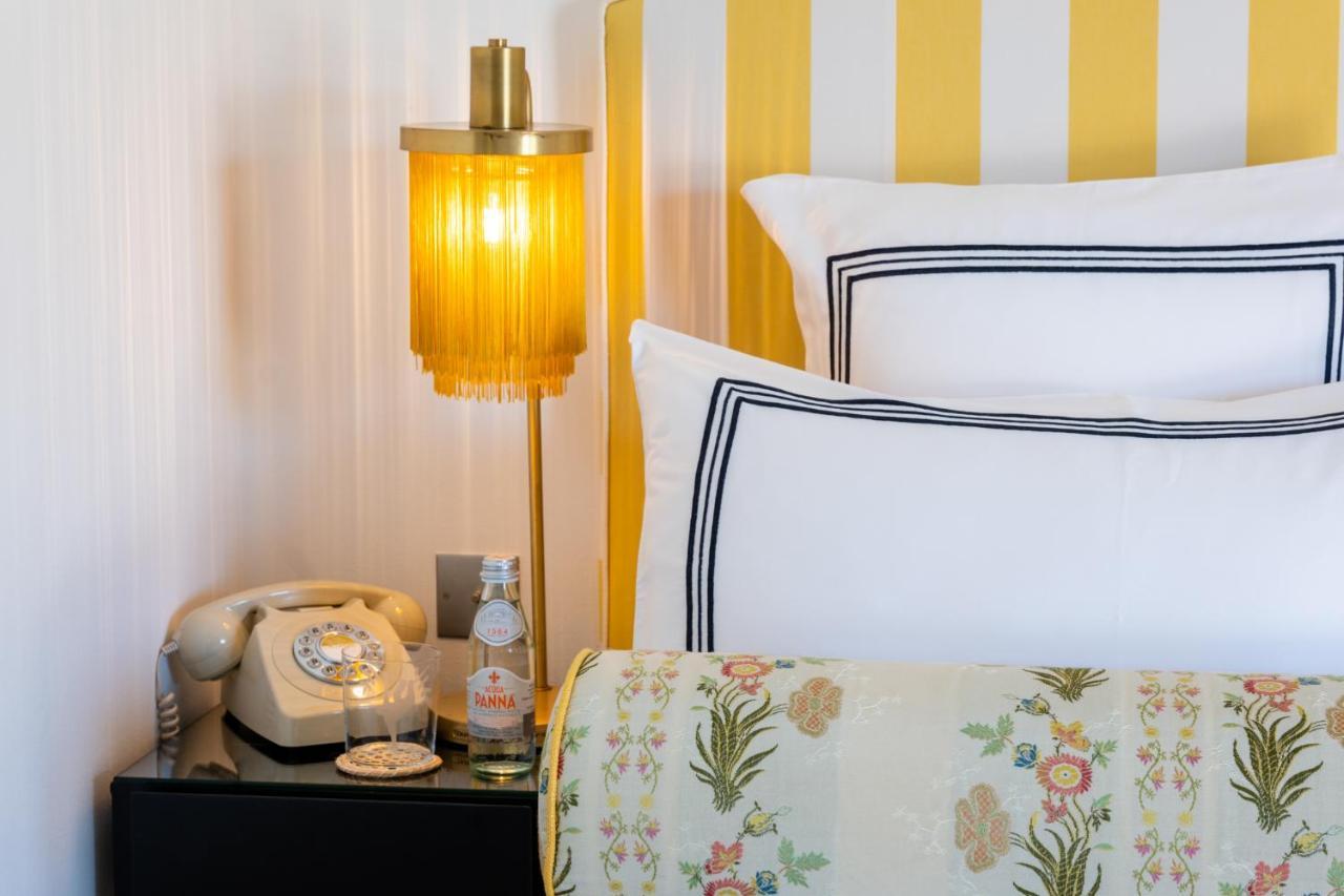 Hotel Le Y Saint Tropez Bagian luar foto