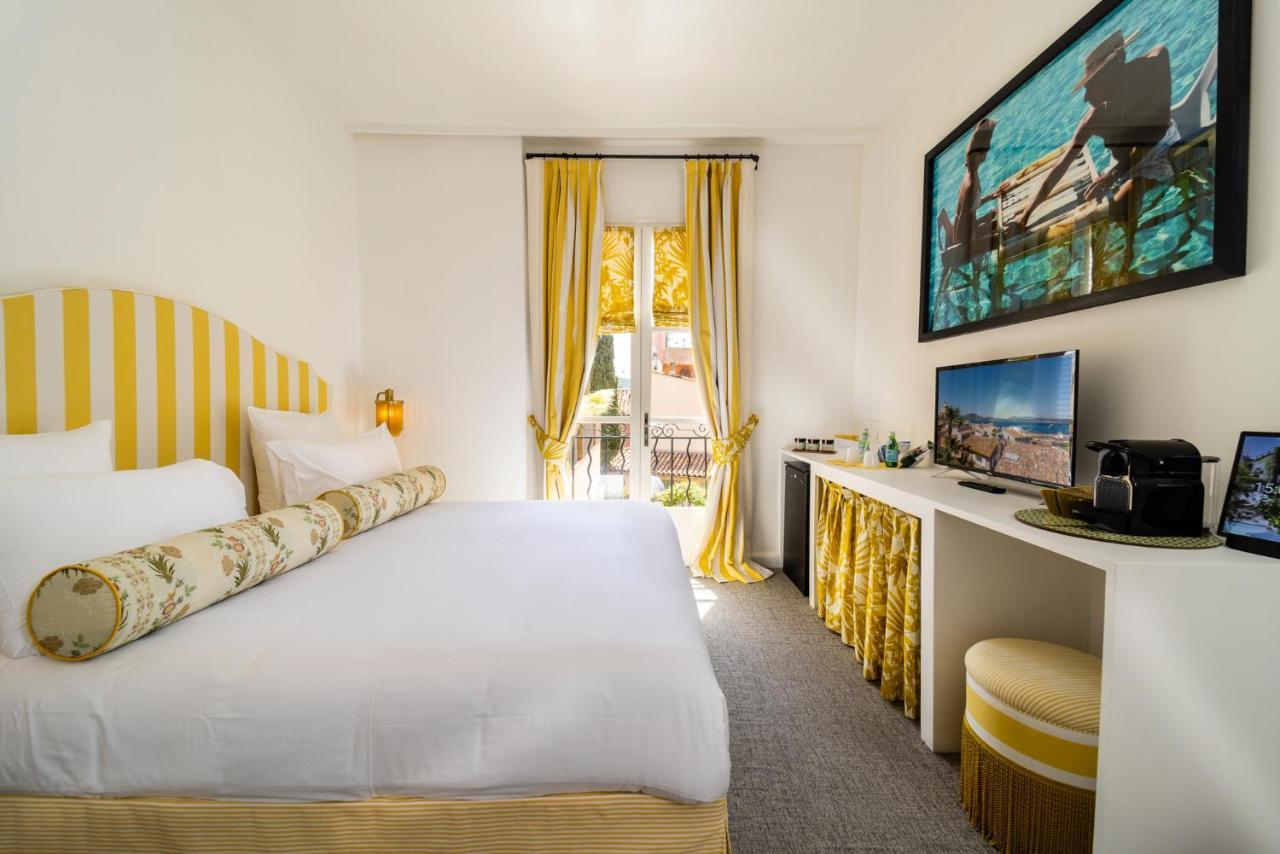 Hotel Le Y Saint Tropez Bagian luar foto