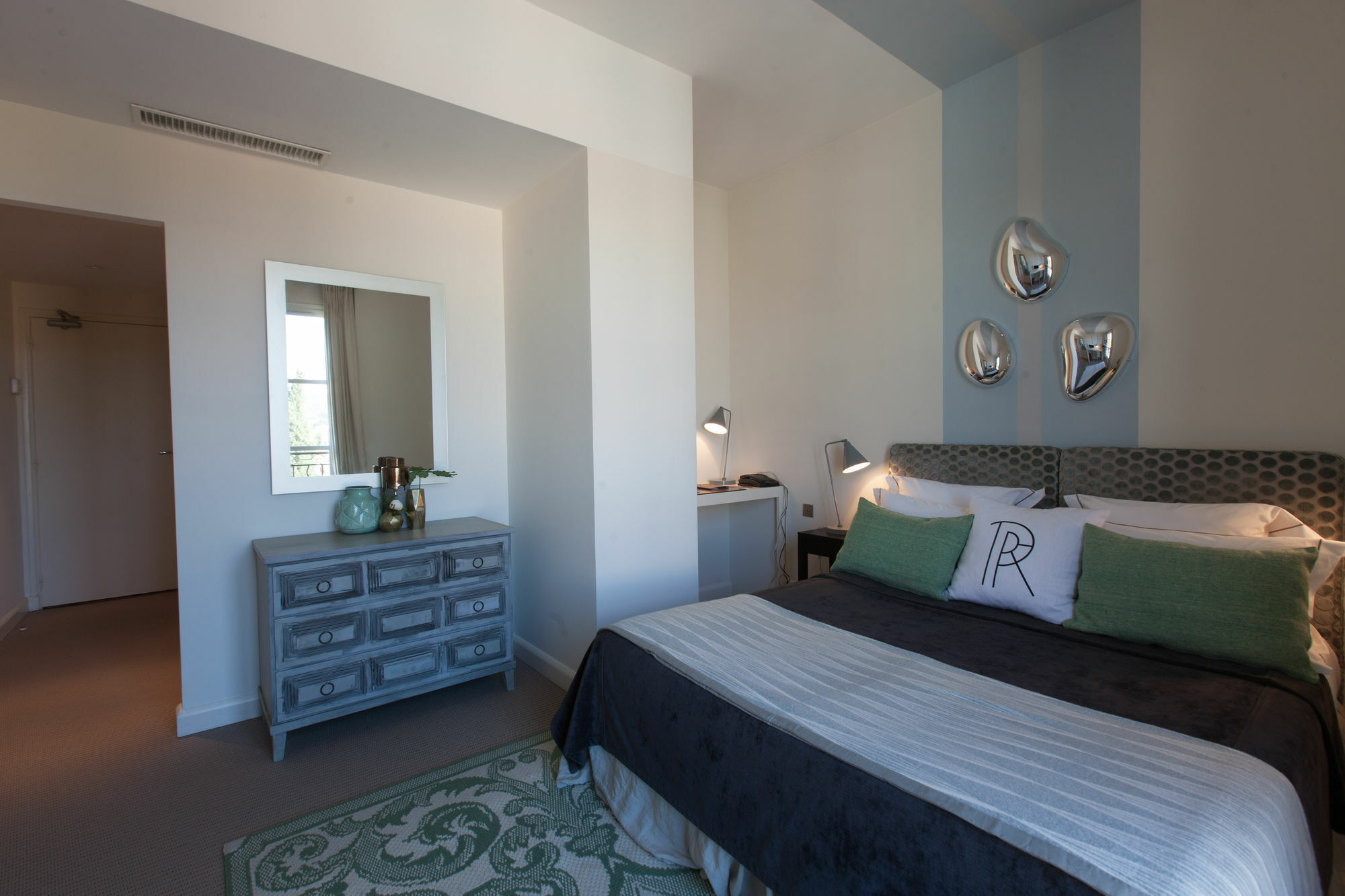Hotel Le Y Saint Tropez Bagian luar foto