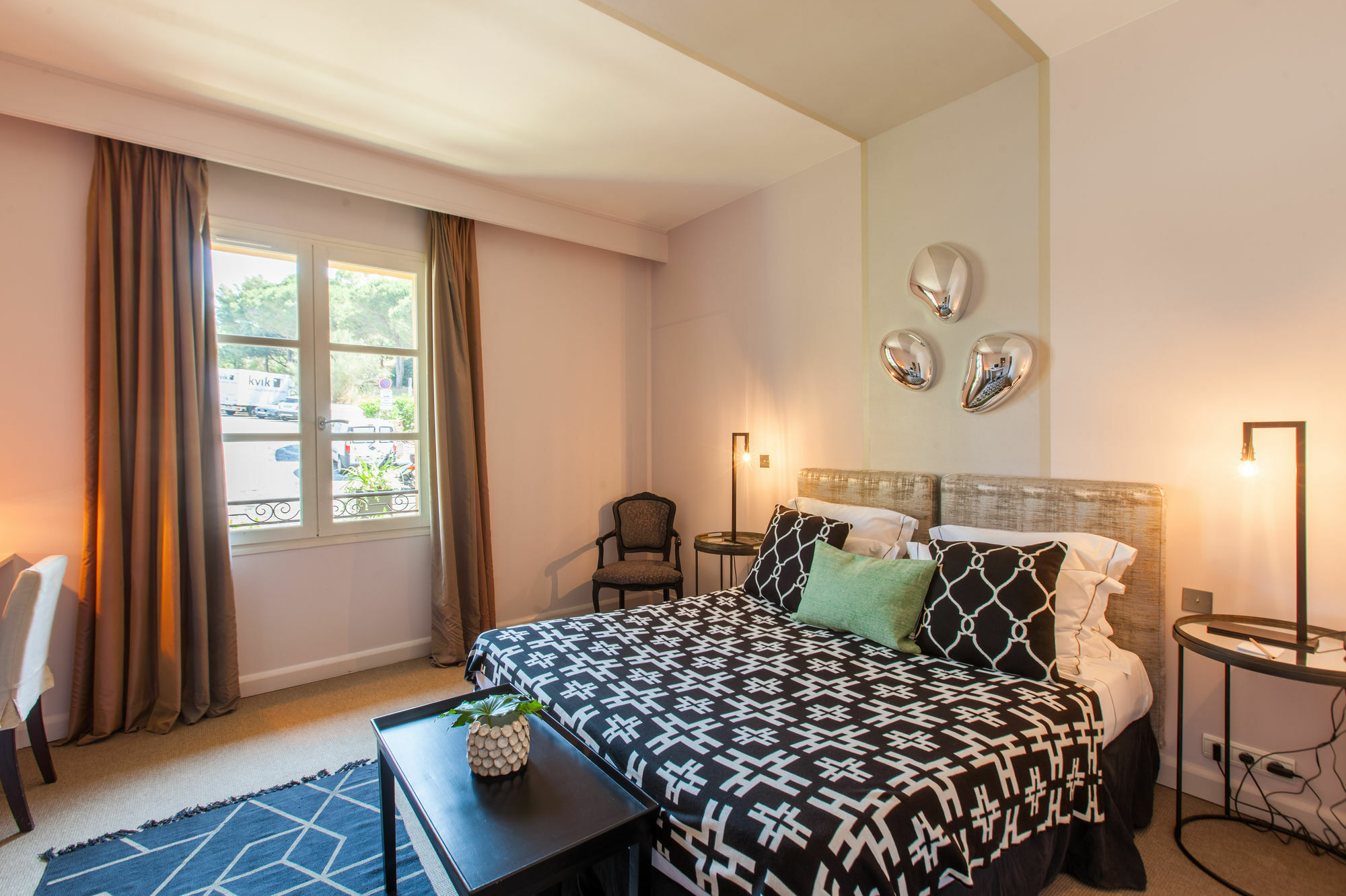 Hotel Le Y Saint Tropez Bagian luar foto